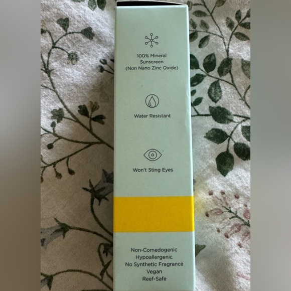 FRÉ Protect Me Daily Moisturizer - Picture 3 of 5